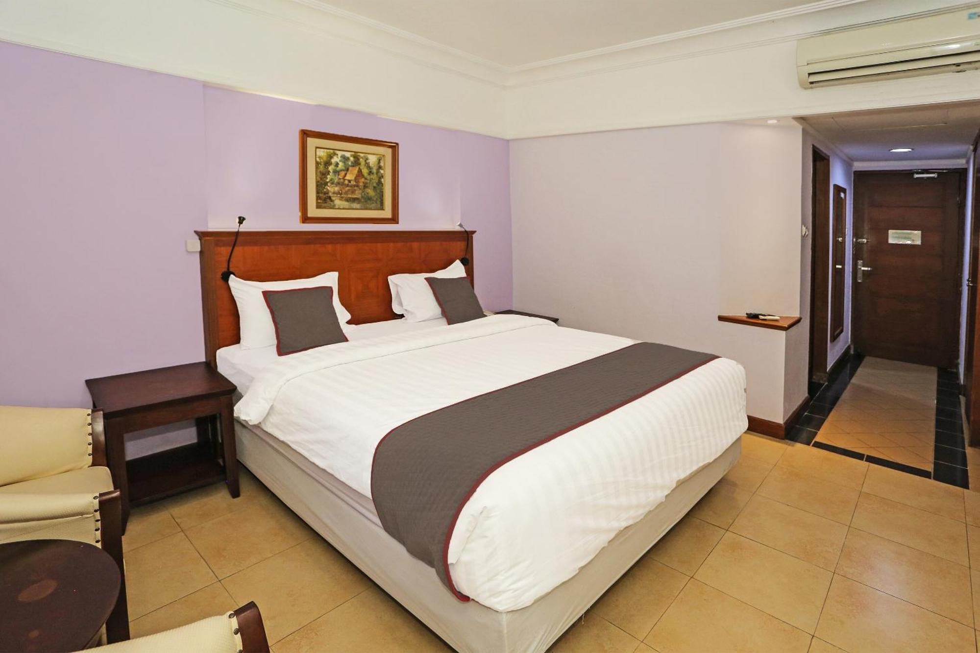 Collection O 91898 Series Hotel Kuningan 자카르타 외부 사진